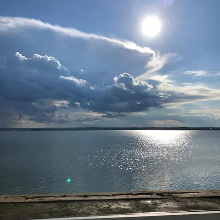 Turquoise View 아파트 *